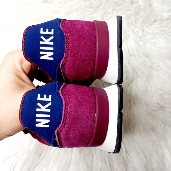 NEW Nike Internationalist True Berry women’s - Picture 12 of 15